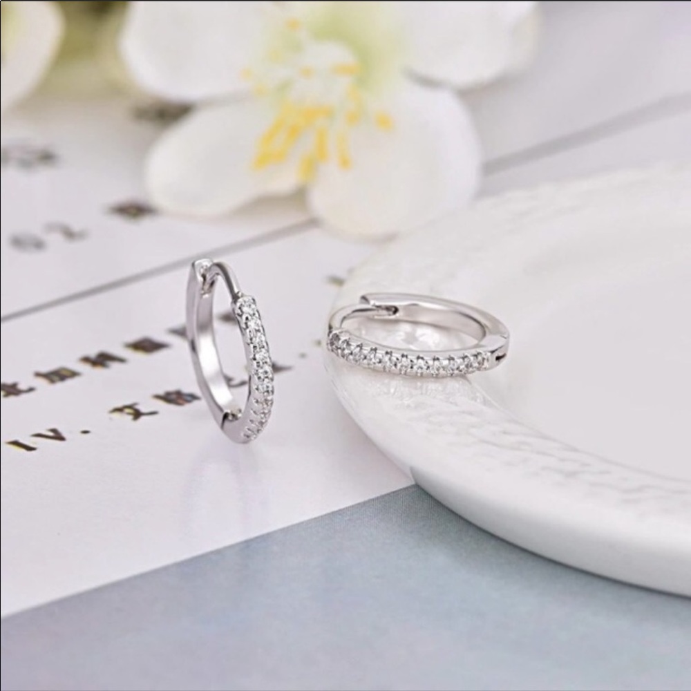 New 925 Sterling Silver Round Diamond Huggie Hoops - Picture 7 of 7